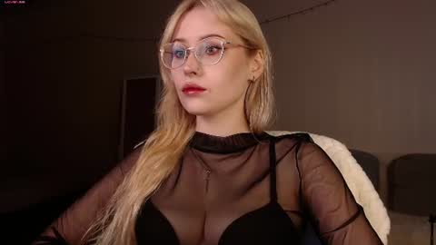 Iva  online show from July 22, 2026, 1:52 am