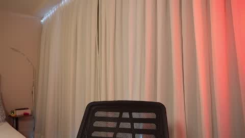 Snapshot of vexanyx chatting on May 15, 2026, 3:35 am Vexa Nyx online show from May 15, 2026, 3:35 am