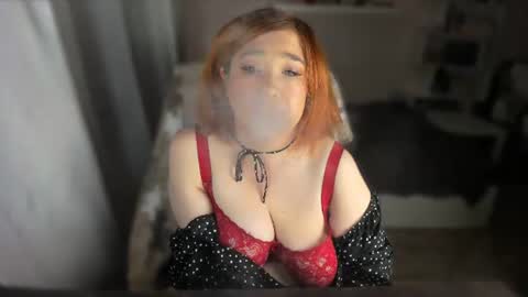 Snapshot of vi__vixen chatting on July 23, 2026, 9:35 pm Vi Vixen online show from July 23, 2026, 9:35 pm