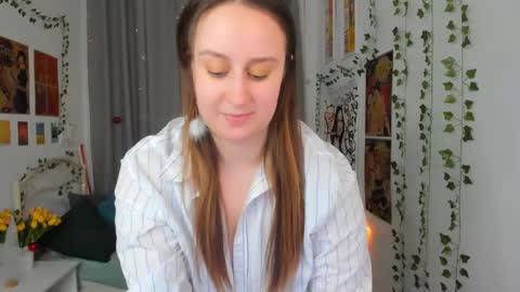 Camilla online show from December 28, 2024, 1:39 am