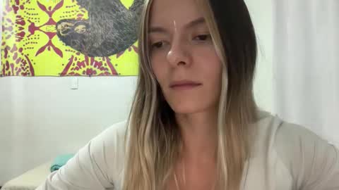 Snapshot of viajemos chatting on May 7, 2026, 1:44 am papichulo y mamichula online show from May 7, 2026, 1:44 am