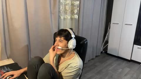 vialeras online show from October 16, 2025, 7:48 pm