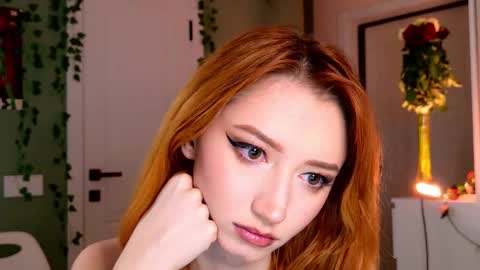 Snapshot of viaress chatting on September 12, 2025, 9:15 pm VIARESS online show from September 12, 2025, 9:15 pm