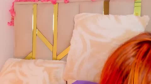 Sophie and Stan  online show from October 22, 2025, 10:31 pm