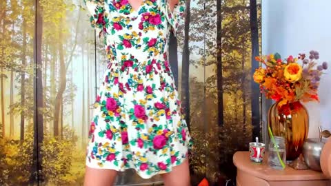 ViciousQueenu can call me Laura online show from March 24, 2026, 4:28 am