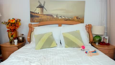 ViciousQueenu can call me Laura online show from April 22, 2026, 5:10 am