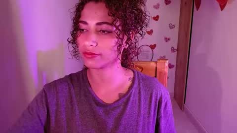 Vicky  online show from February 22, 2025, 3:01 am