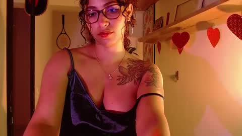 Vicky  online show from March 8, 2025, 1:28 am