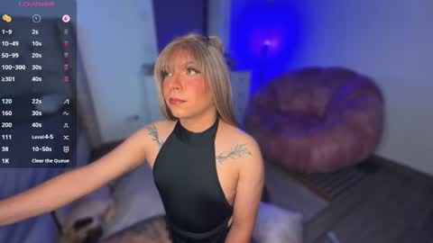 Snapshot of vicky_hot_x chatting on July 12, 2026, 1:18 am online show from July 12, 2026, 1:18 am