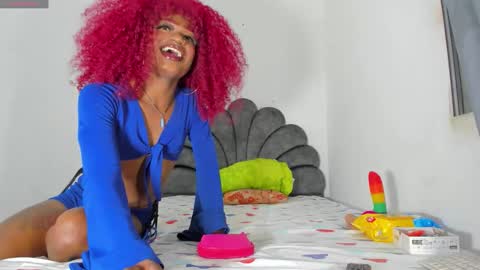 vicky manuela online show from November 27, 2025, 3:30 am