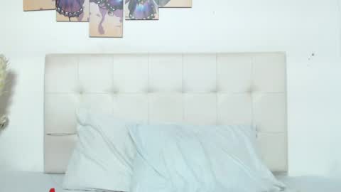 vicky_lane online show from May 15, 2026, 11:17 am