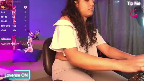 Snapshot of vicky_miller_05 chatting on February 20, 2025, 1:46 am vicky_miller_05 online show from February 20, 2025, 1:46 am