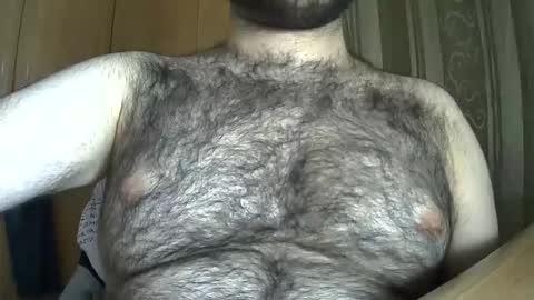 VictorHume online show from October 6, 2025, 10:07 pm