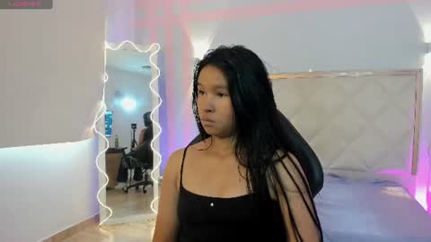 Snapshot of victoria1_tay chatting on June 24, 2026, 7:13 pm victoria1_tay online show from June 24, 2026, 7:13 pm