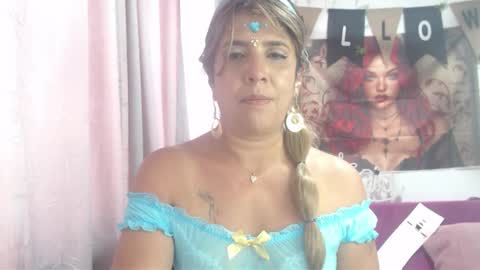 Hi guys   Im victoria  Be the one who can control me in PVT online show from October 31, 2025, 7:37 pm