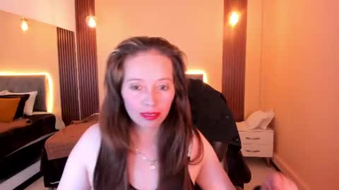 Snapshot of victoria__blake chatting on July 18, 2026, 7:39 pm victoria__blake online show from July 18, 2026, 7:39 pm
