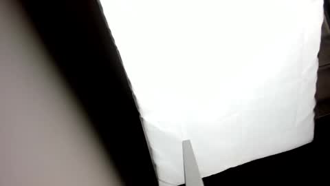  V I C T O R I A   online show from October 16, 2025, 11:55 am