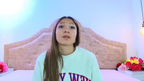  Victoria for you  online show from February 9, 2025, 12:19 pm