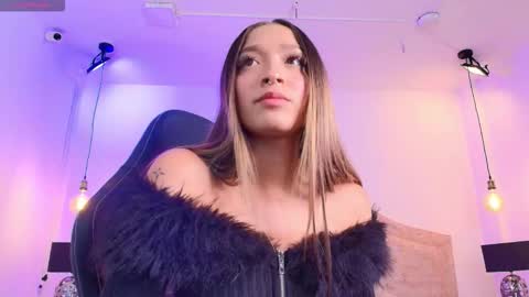  Victoria for you  online show from November 8, 2025, 5:07 am