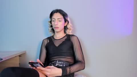 Victoria online show from September 22, 2025, 4:53 pm