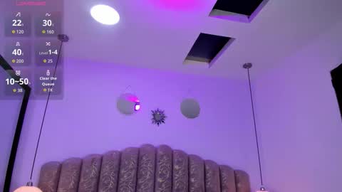 valentina online show from February 26, 2026, 12:04 pm