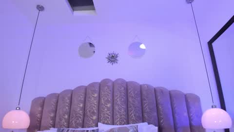 valentina online show from March 7, 2026, 12:35 pm