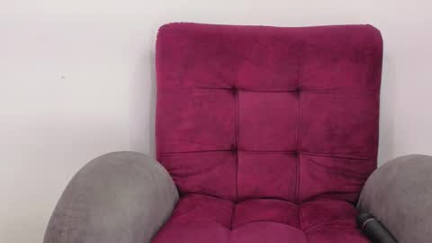 Snapshot of victoria_fallon chatting on October 10, 2025, 8:19 pm VICTORIA online show from October 10, 2025, 8:19 pm