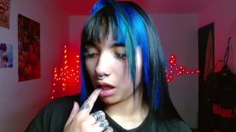 Snapshot of victoria_goddes chatting on April 28, 2026, 4:28 am victoria online show from April 28, 2026, 4:28 am