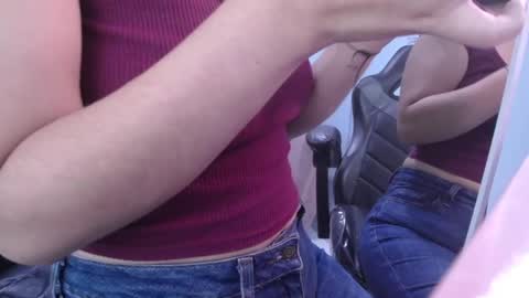 Victoria online show from September 25, 2025, 1:04 pm