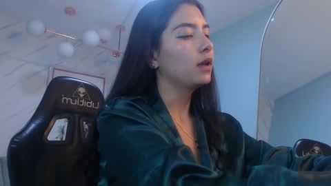 Victoria online show from March 27, 2026, 8:19 pm