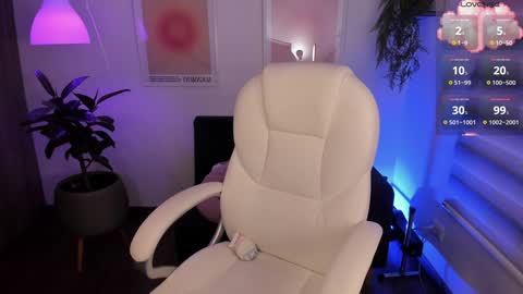 Victoria  online show from January 7, 2025, 8:03 am