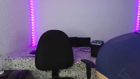 Victoria Lover online show from February 9, 2026, 3:54 am