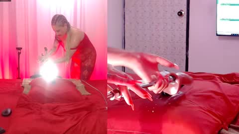 victoria_luxe online show from February 13, 2025, 11:28 am