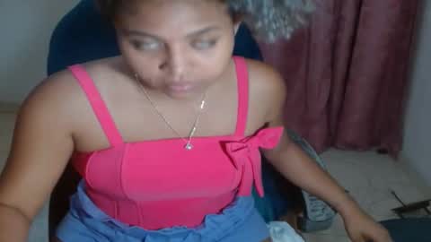 VICKY online show from February 12, 2025, 3:07 am