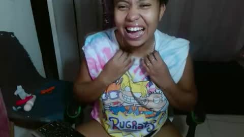 VICKY online show from November 25, 2025, 9:26 pm