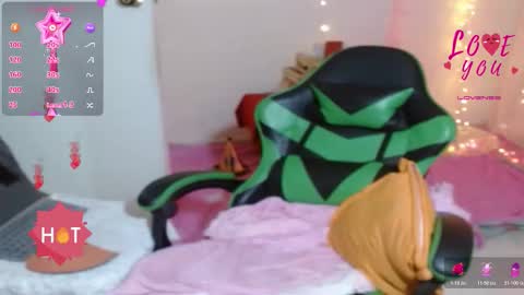 VICKY online show from March 12, 2026, 1:56 am