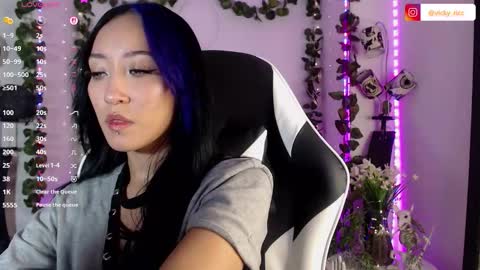 Victoria  online show from September 9, 2025, 4:34 am