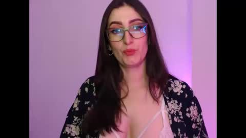 Victoria online show from January 11, 2025, 7:59 pm