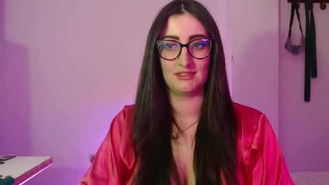 Victoria online show from January 9, 2026, 8:43 pm