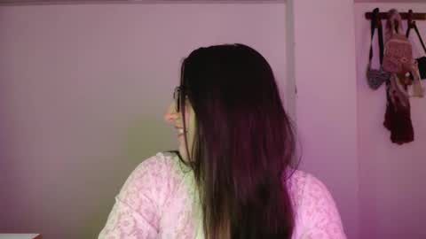 Victoria online show from February 26, 2026, 9:14 pm