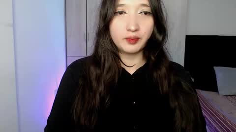 Victoria online show from October 19, 2025, 9:04 pm