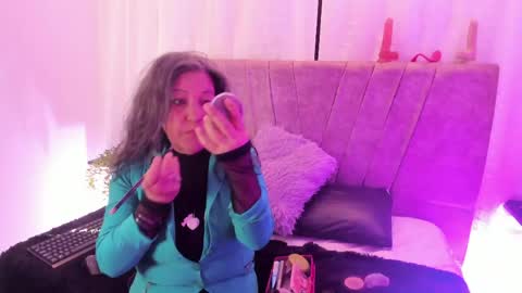 Snapshot of victoriaa_anderson_ chatting on May 1, 2026, 1:16 pm victoriaa_anderson_ online show from May 1, 2026, 1:16 pm