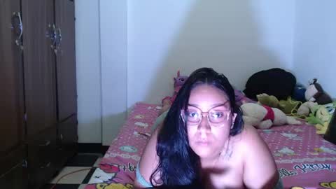Victoria Silva online show from June 13, 2026, 2:31 am