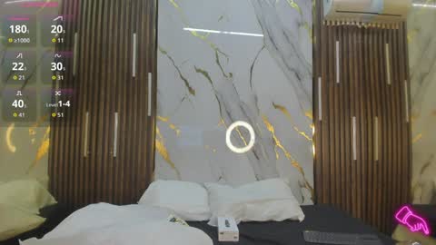 Victoria  online show from April 4, 2026, 8:06 pm