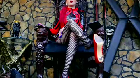 Victoria Heller online show from April 15, 2026, 4:52 am