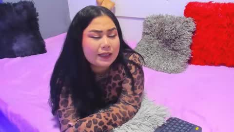 Victoria  online show from February 17, 2026, 12:45 pm