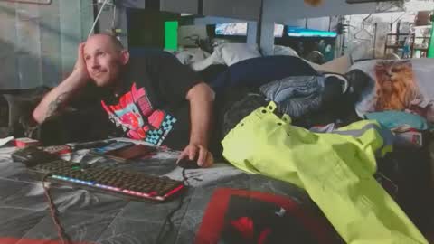 victoriajohn online show from November 6, 2025, 5:52 am