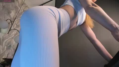 Victoria online show from April 22, 2026, 6:05 am