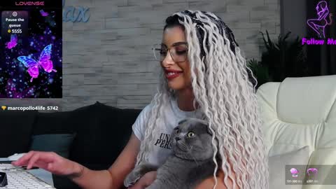 Victoria online show from December 14, 2024, 4:34 am