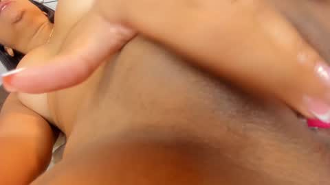 Maria Victoria online show from February 1, 2025, 2:45 pm